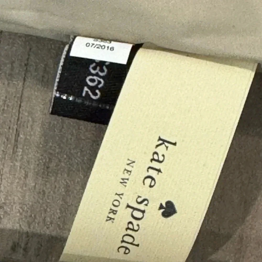 KATE SPADE NWT METRO SPADE BLACK PATENT LEATHER LARGE POUCH